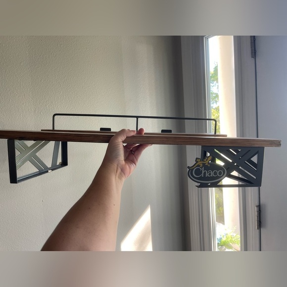 Chaco Shoes Sign Store Shoe Display Rare Metal Wood Shelf Hanging Lizard Sandals - Picture 1 of 10